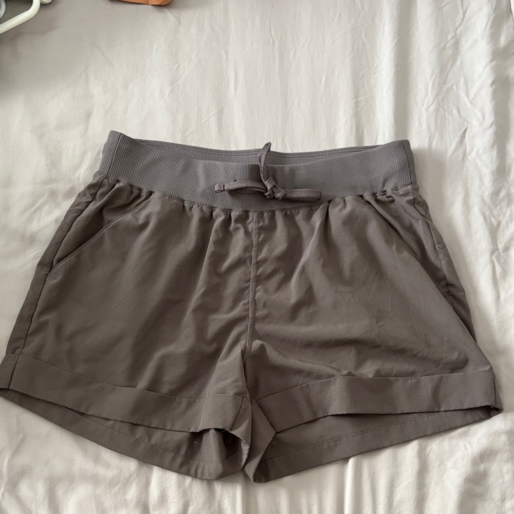 Zella Women's Athletic Shorts in Gray